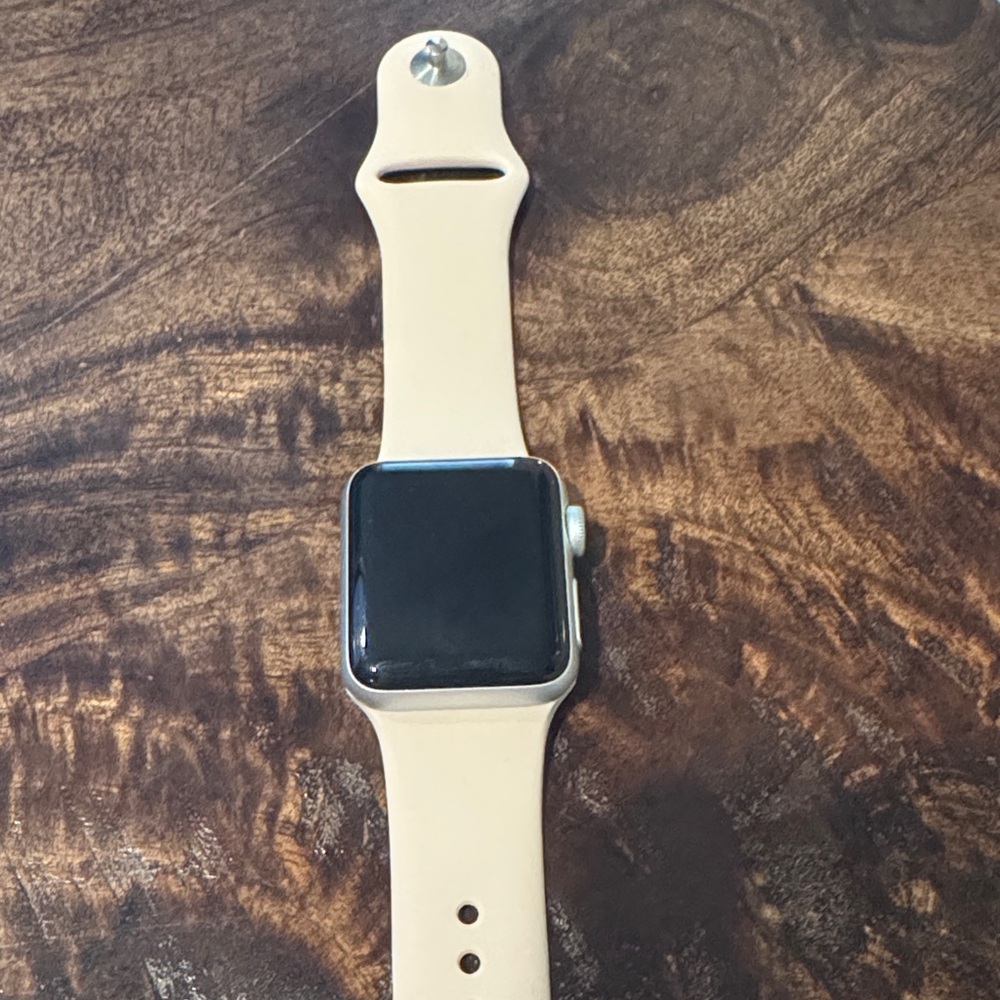 Apple Watch Series 3 GPS watch